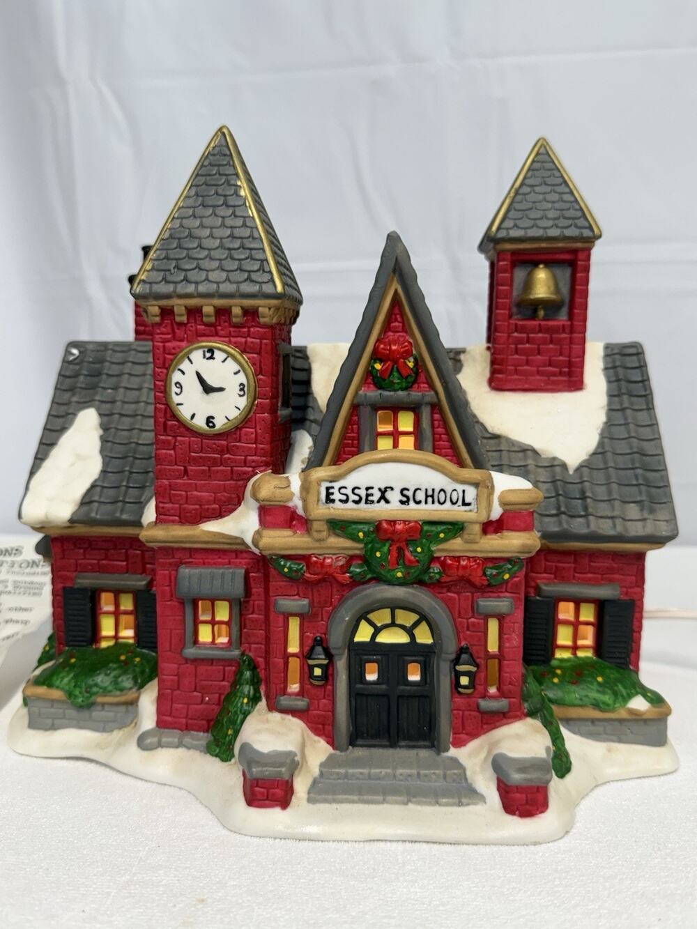 Santas Workbench Christmas Village Essex School Lighted Victorian VTG with box
